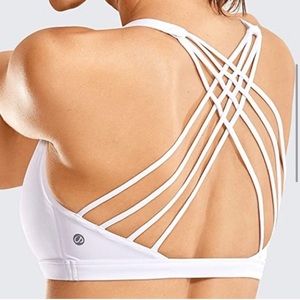 Bundle of 2 strapy sports bras🤍💙